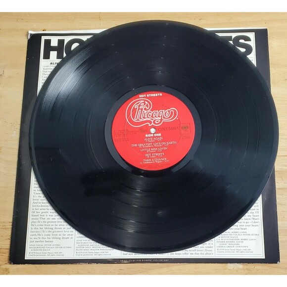 Lot of 2 Chicago Records Vinyl LPs Chicago 16 and Hot Streets - Picture 11 of 12